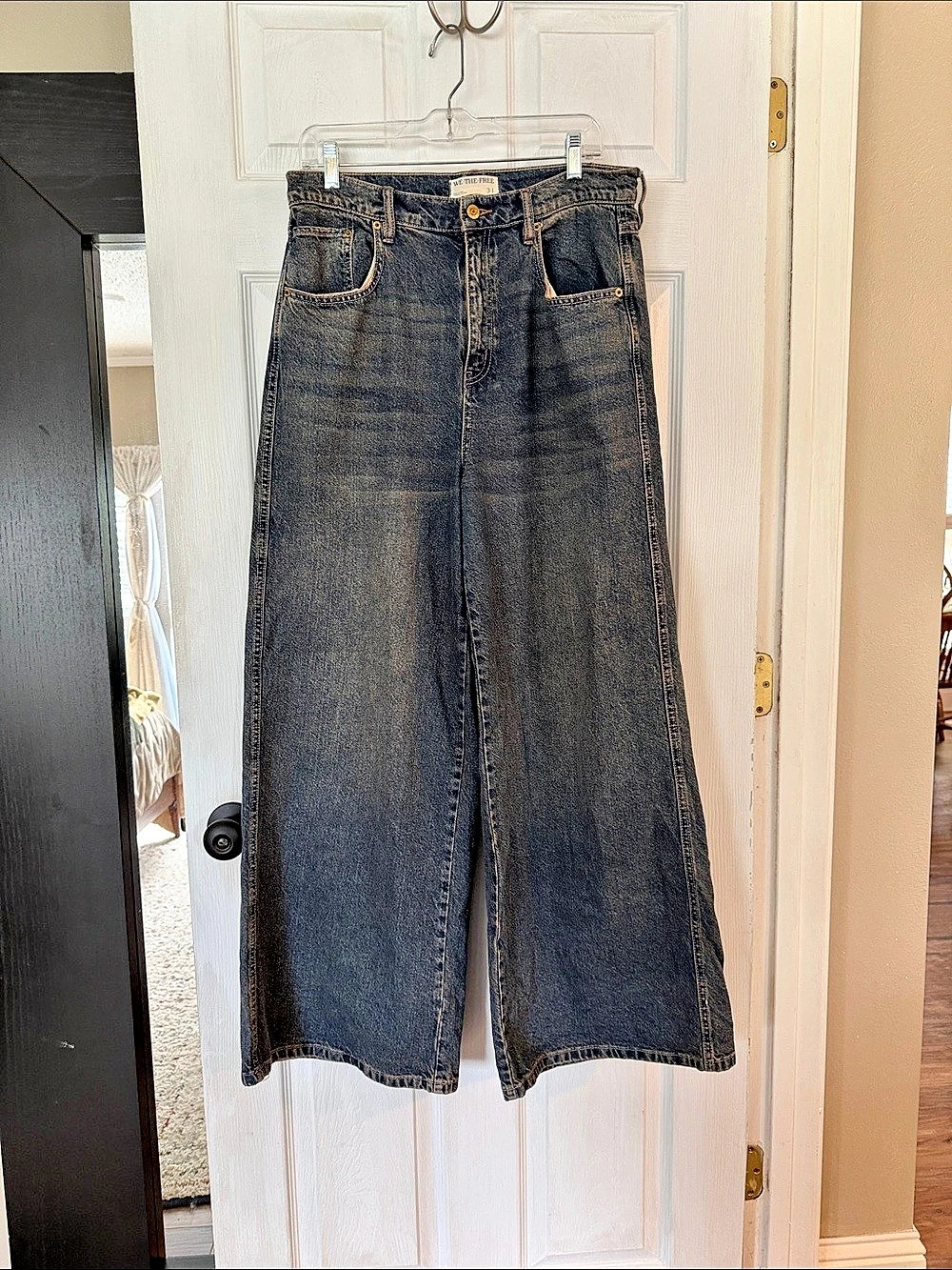 We The Free CRVY Gia Wide-Leg Jeans Waist 31